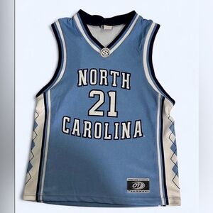 Vintage MADE IN USA NCAA Carolina Tar Heels UNC Basketball Jersey